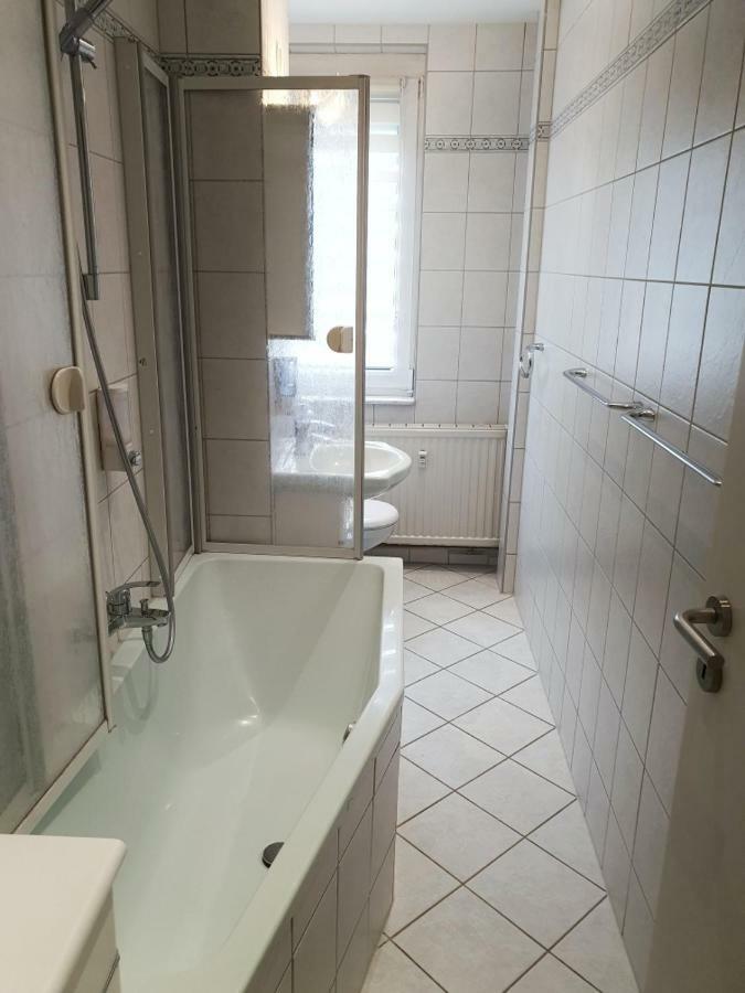 Komfort Ferienwohnungen Zwenkauer See Exterior photo